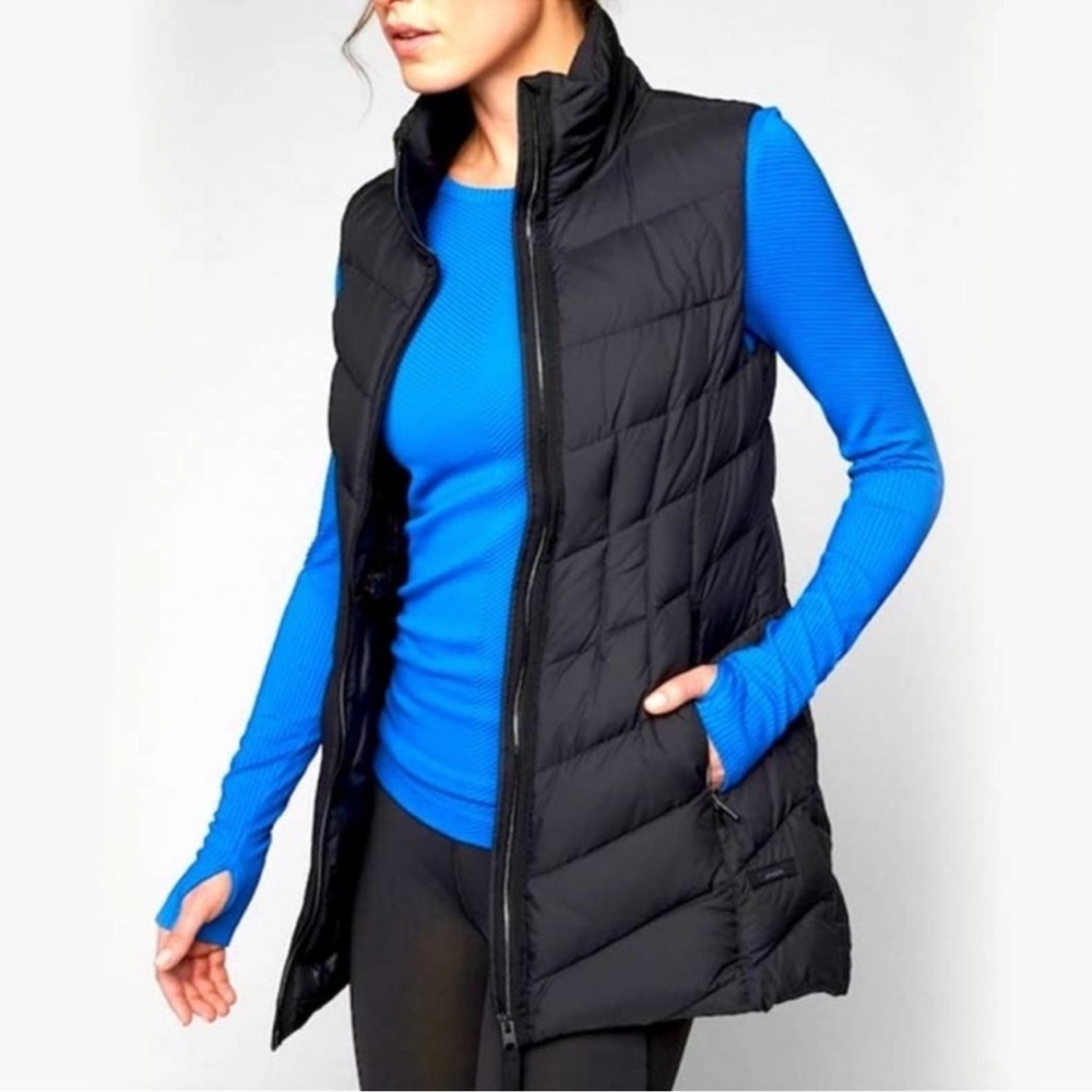Athleta CYA Downieville Vest in black.